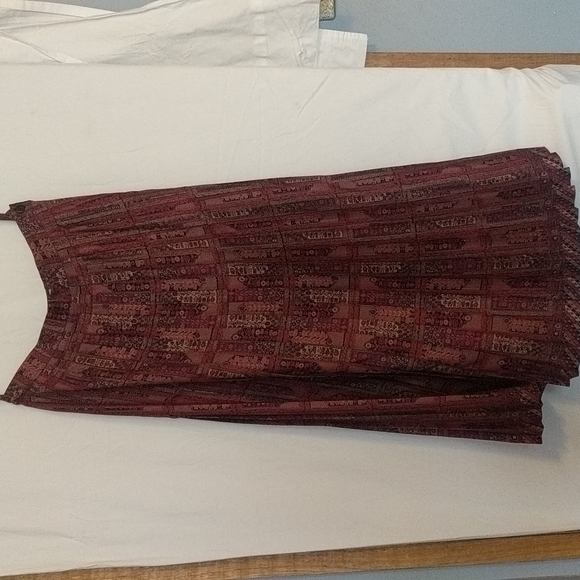 Pleated Skirt - Picture 1 of 2